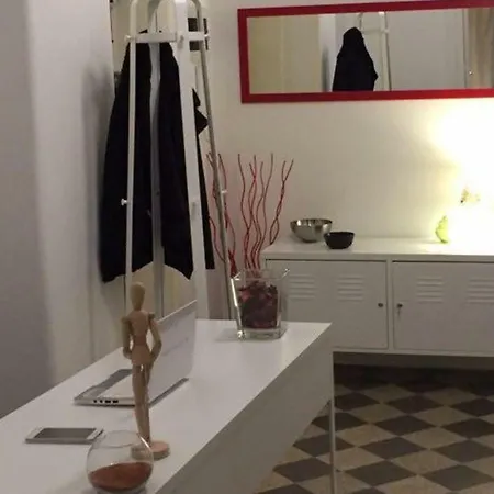 Nocleg ze śniadaniem Suitecentro